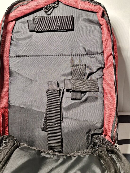 NWT ZEVEX Moog Mini Feeding Pump Backpack - Red/Black